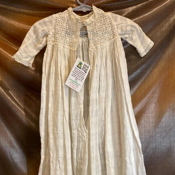 Vintage cream long christening linen gown with extra fabric in the hem.  Box A - Picture 4 of 6